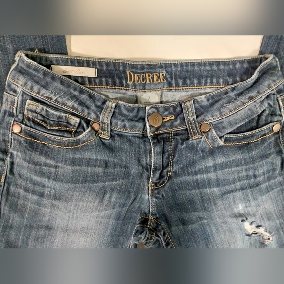 Decree Jeans - Picture 4 of 6